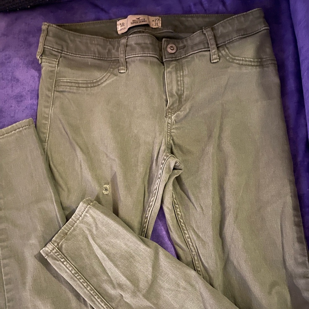 Hollister skinny jeans